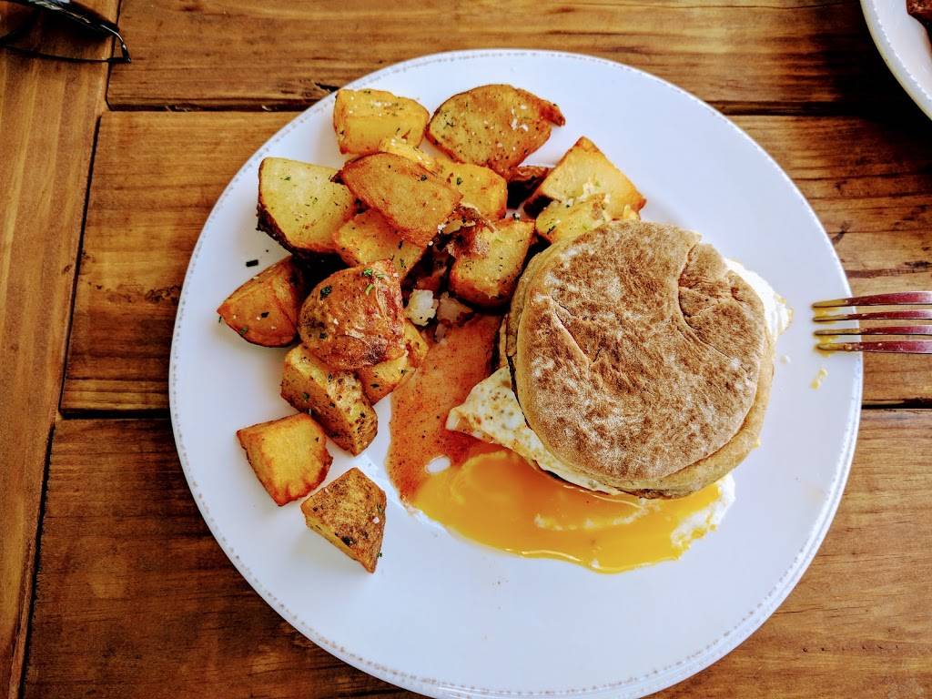 Venkmans | restaurant | 740 Ralph McGill Blvd NE, Atlanta, GA 30312, USA | 4702256162 OR +1 470-225-6162