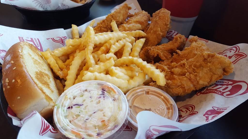 Raising Canes Chicken Fingers | meal takeaway | 7234 Northwest Expy, Oklahoma City, OK 73132, USA | 4057201175 OR +1 405-720-1175