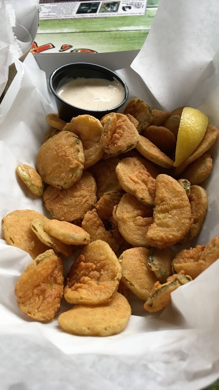 Whiteys Fish Camp | restaurant | 2032 County Rd 220, Fleming Island, FL 32003, USA | 9042694198 OR +1 904-269-4198