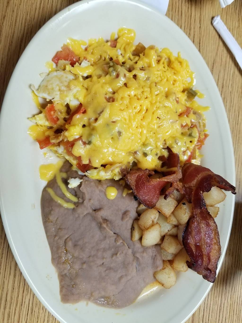 Panchitos Restaurants | restaurant | 1705 S Zarzamora St, San Antonio, TX 78207, USA | 2102269998 OR +1 210-226-9998