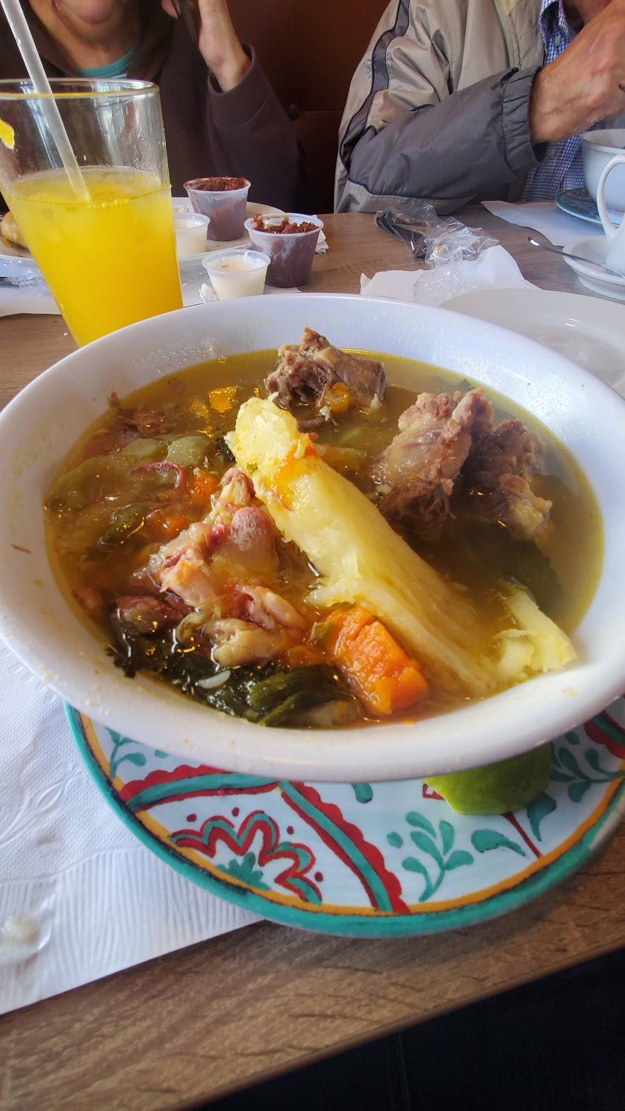 La Hormiga De Oro | restaurant | 7902 Pines Blvd, Pembroke Pines, FL 33024, USA | 9548947340 OR +1 954-894-7340