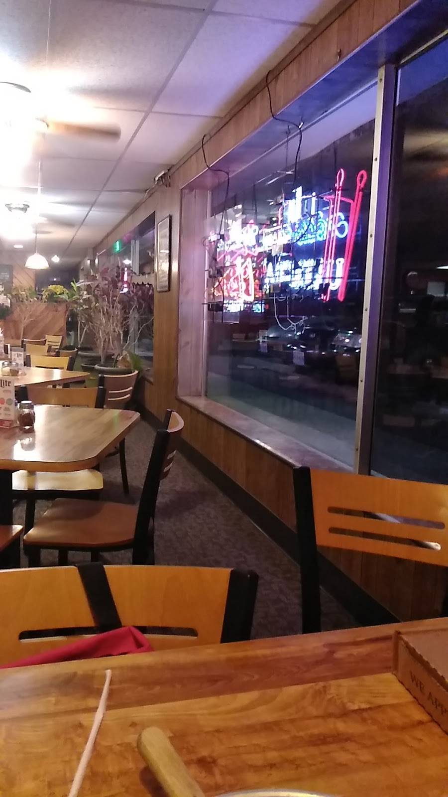 Pizza Works | restaurant | 319 N Morley St, Moberly, MO 65270, USA | 6602638102 OR +1 660-263-8102