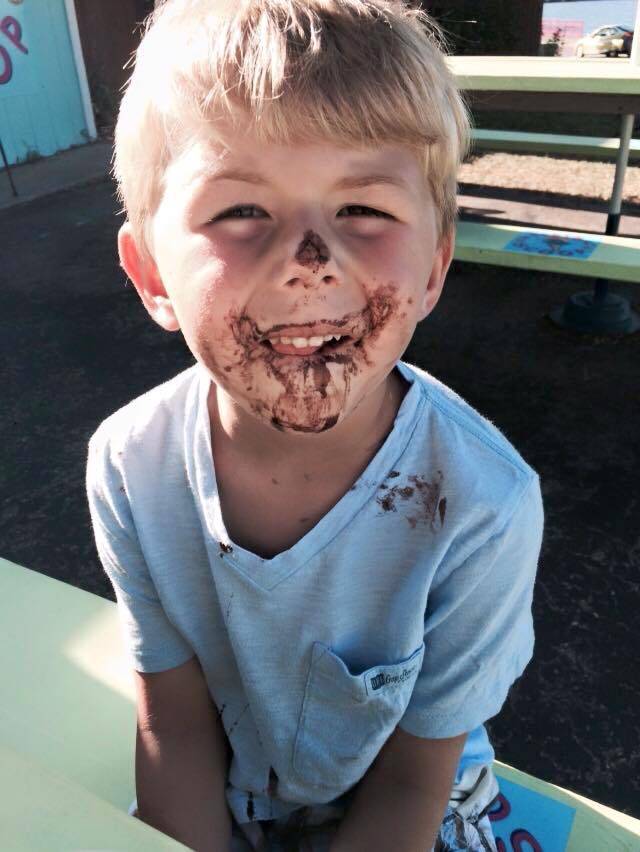 The Merrimac Scoop | restaurant | N2499 WI-188, Lodi, WI 53555, USA | 6086226799 OR +1 608-622-6799