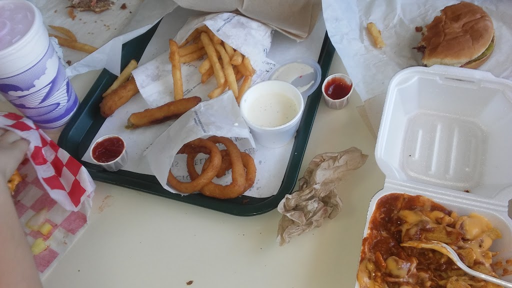 Dairy Freeze | restaurant | 1201 W Main St, Clarksville, AR 72830, USA | 4797548009 OR +1 479-754-8009