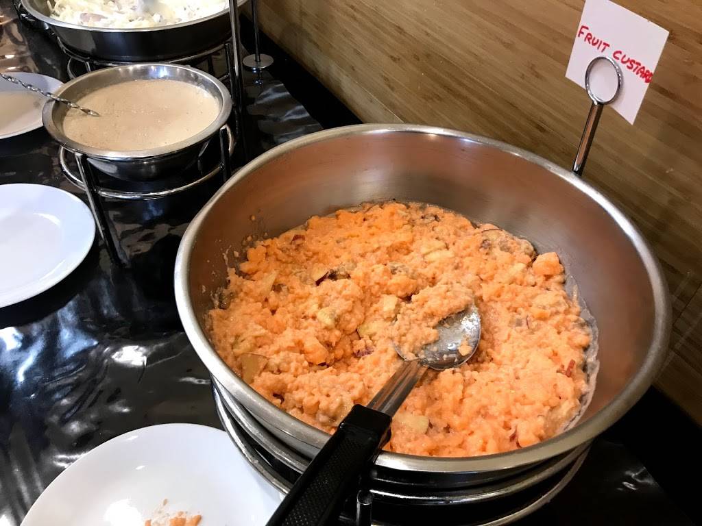 Mayuri Indian Restaurant | restaurant | 390 Elden St, Herndon, VA 20170, USA | 7039557588 OR +1 703-955-7588