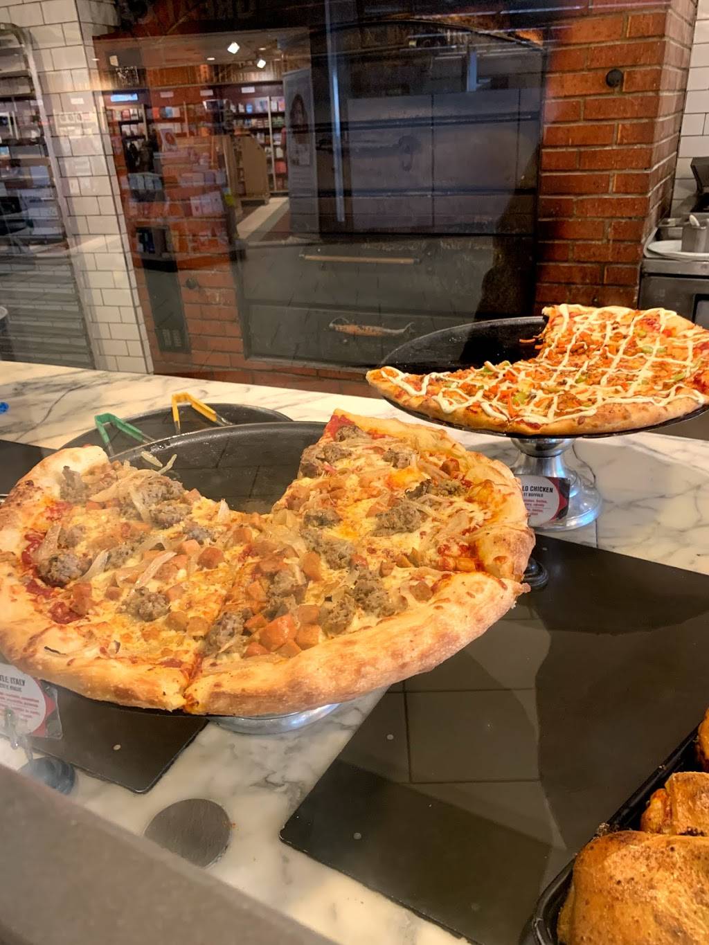 PZA | restaurant | 1000 Airport Parkway Private, Ottawa, ON K1V 9B4, Canada | 6132482000 OR +1 613-248-2000