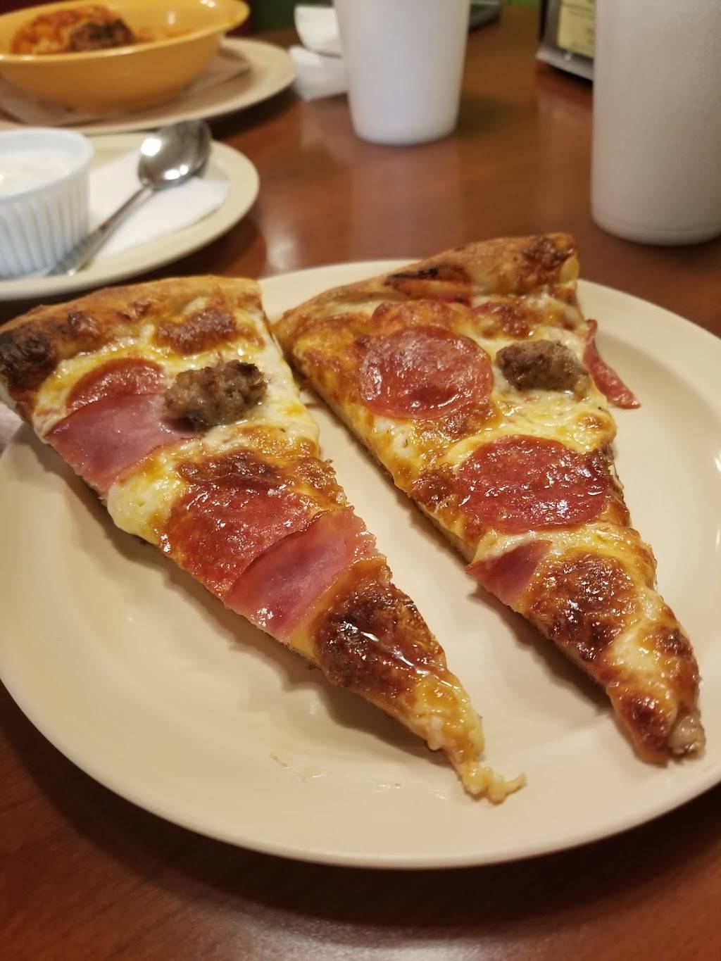 Tonis Pizza House | restaurant | 4320 Holland Road, Virginia Beach, VA 23452, USA | 7573402851 OR +1 757-340-2851