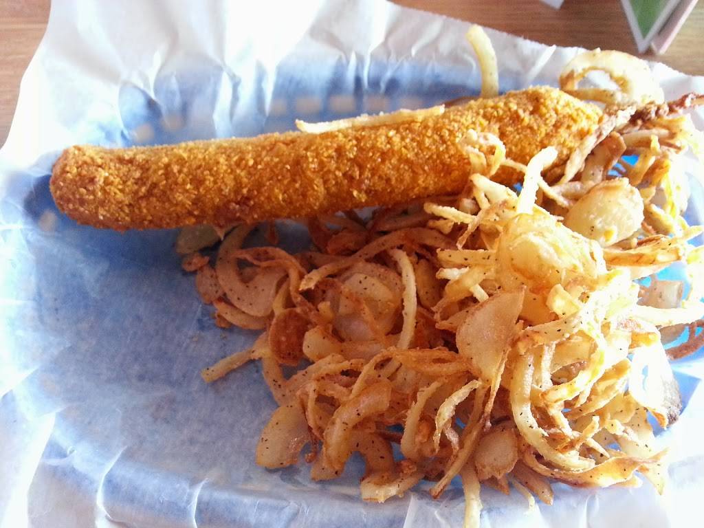 Diamond Dawgs | restaurant | 753 Asp Ave, Norman, OK 73069, USA | 4053643294 OR +1 405-364-3294