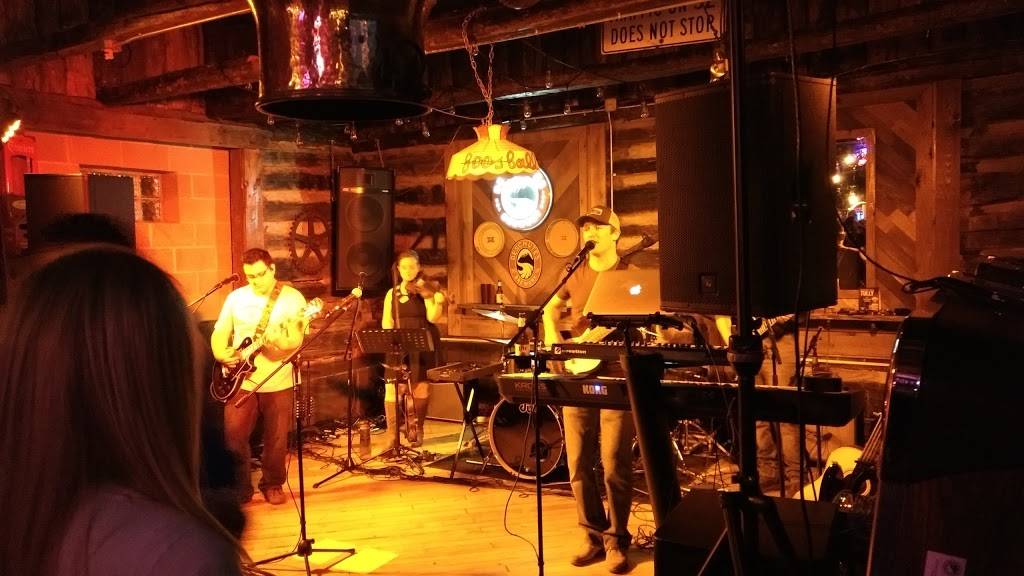 Southbound Saloon & Eatery | restaurant | 9504 S Chicago Rd, Oak Creek, WI 53154, USA | 4147626255 OR +1 414-762-6255