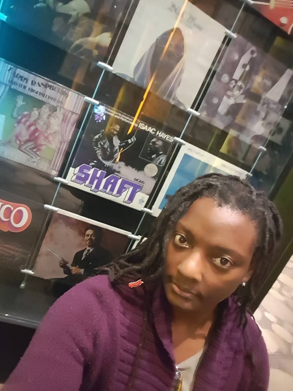 Southside valero | restaurant | 951 S Pkwy E, Memphis, TN 38106, USA | 9019485050 OR +1 901-948-5050