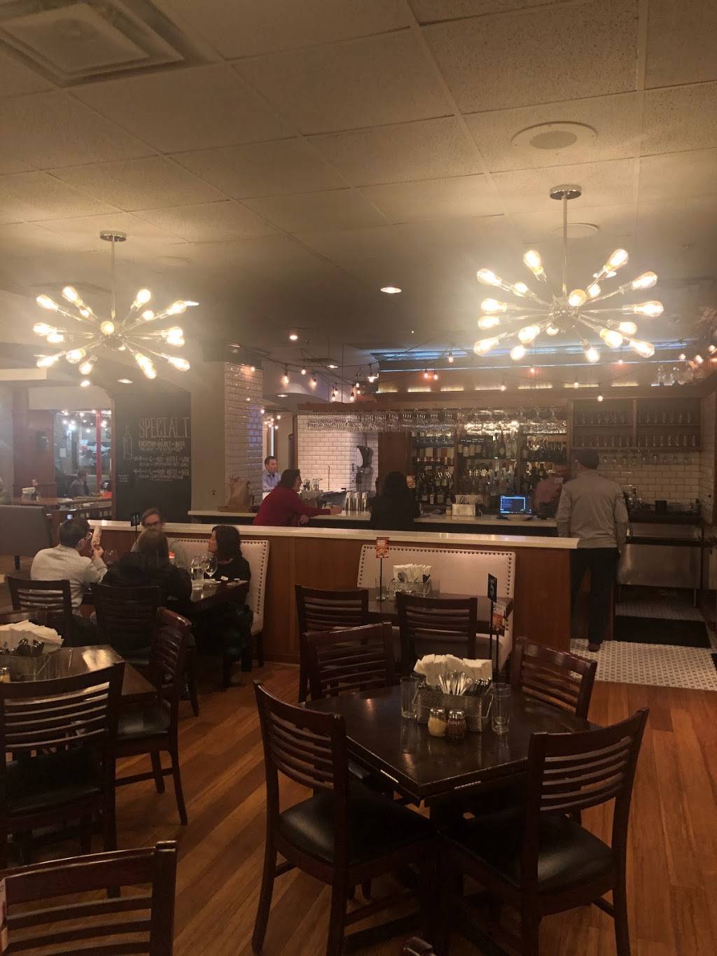 Pomodoro | restaurant | 15 E Maryland St, Indianapolis, IN 46204, USA | 3173620231 OR +1 317-362-0231