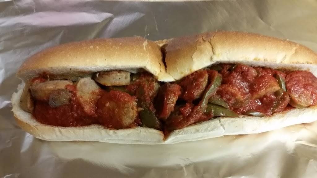 Domenicks | restaurant | 34 S Main St, Carbondale, PA 18407, USA | 5702825128 OR +1 570-282-5128