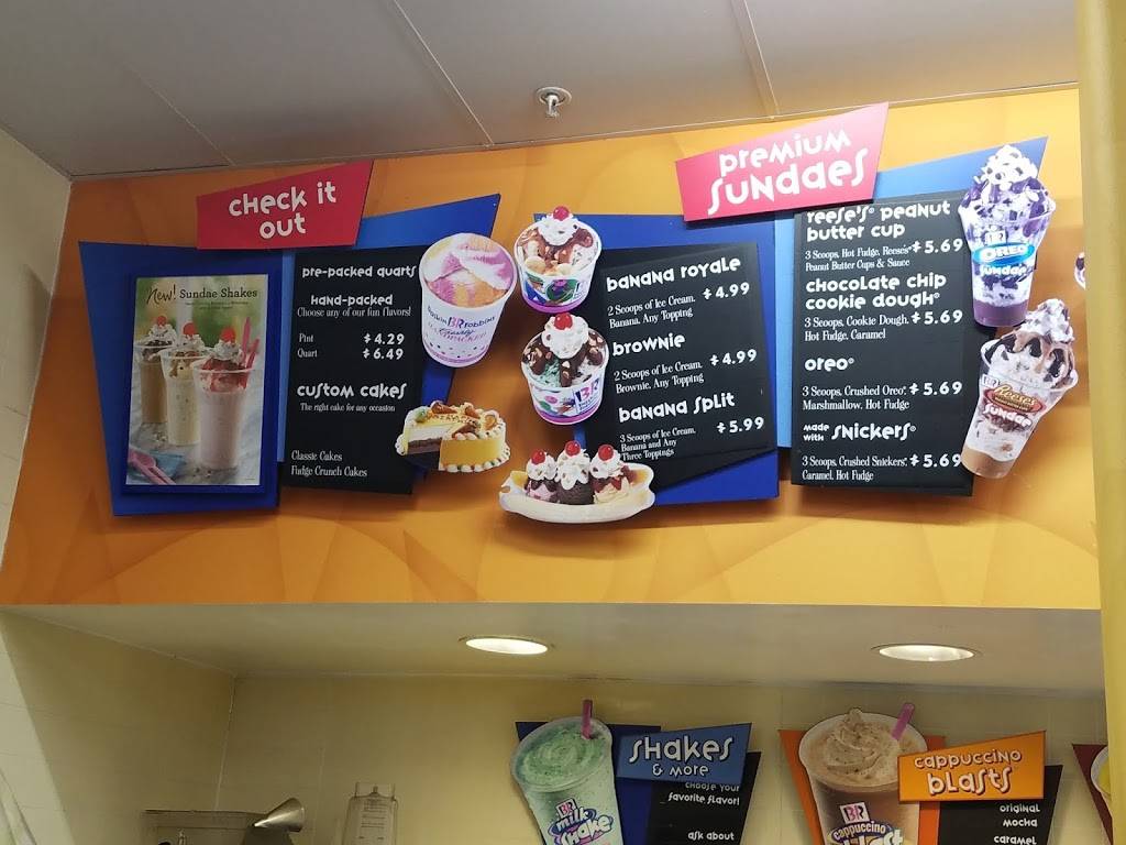 Dunkin | bakery | 9406 S Suncoast Blvd, Homosassa, FL 34446, USA | 3523820732 OR +1 352-382-0732