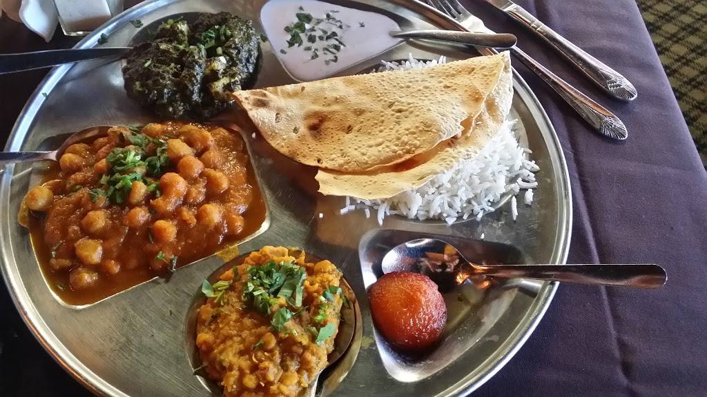 Puran Indian Restaurant | restaurant | 1704 Eastland Dr Ste 10, Bloomington, IL 61704, USA | 3096630885 OR +1 309-663-0885