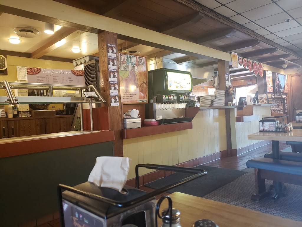 Round Table Pizza | meal delivery | 680 Edith Ave, Corning, CA 96021, USA | 5308242134 OR +1 530-824-2134