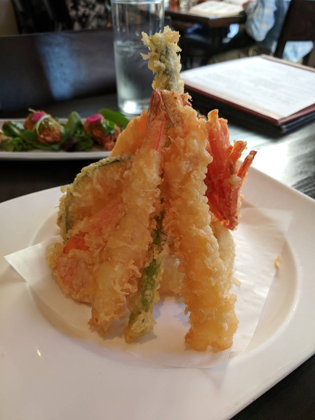 FLO Japanese Restaurant & Sake Bar | restaurant | 1150 106th Ave NE, Bellevue, WA 98004, USA | 4254534005 OR +1 425-453-4005