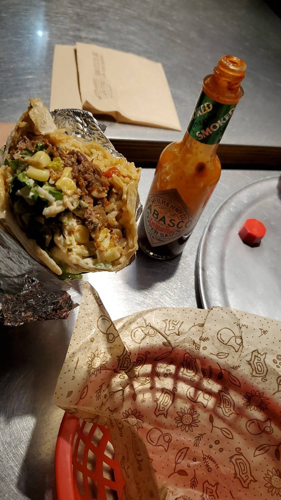 Chipotle Mexican Grill | restaurant | 111 N Nellis Blvd #150, Las Vegas, NV 89110, USA | 7024488102 OR +1 702-448-8102