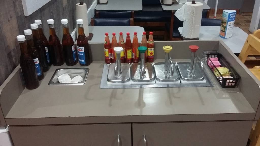 Captain Ds | restaurant | 112 N U.S. Hwy 52, Moncks Corner, SC 29461, USA | 8438997300 OR +1 843-899-7300