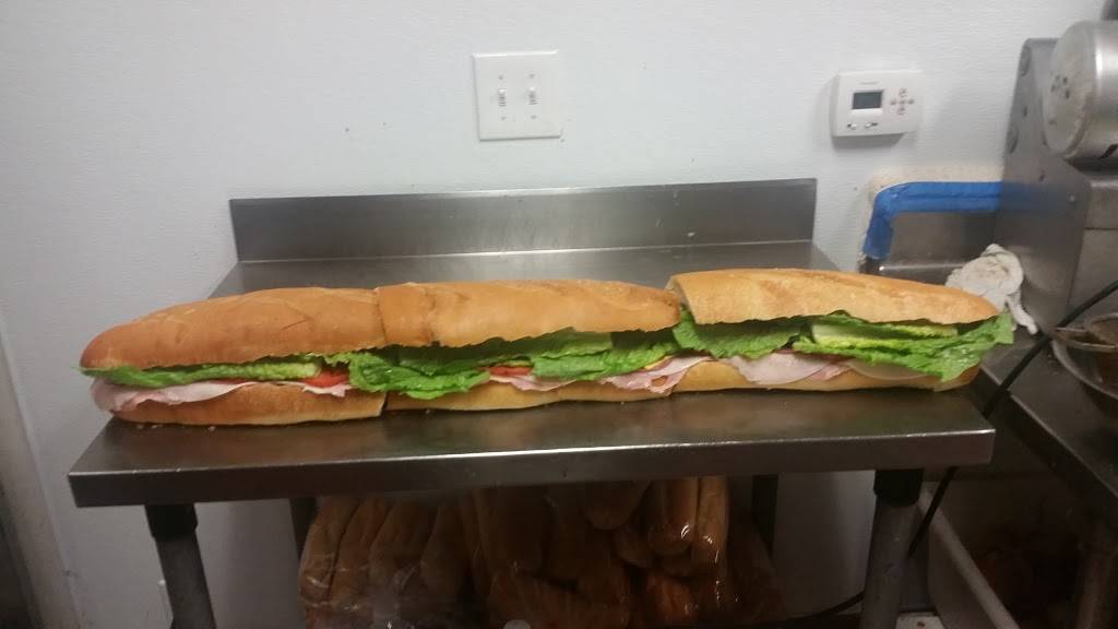 Bari Pasta & Pizza | restaurant | 1640 E 1st St #A, Santa Ana, CA 92701, USA | 7148350757 OR +1 714-835-0757