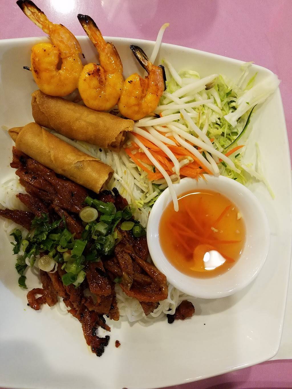 Saigon Restaurant | restaurant | 2601 Oakdale Rd # K, Modesto, CA 95355, USA | 2095762878 OR +1 209-576-2878