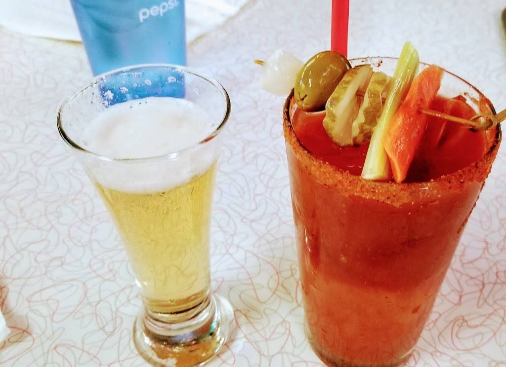 Gunther Toodys | restaurant | 301 W 104th Ave #4105, Northglenn, CO 80234, USA | 3034531956 OR +1 303-453-1956