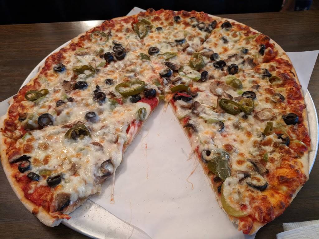A & A Pagliais Pizza | restaurant | 302 E Bloomington St, Iowa City, IA 52245, USA | 3193515073 OR +1 319-351-5073