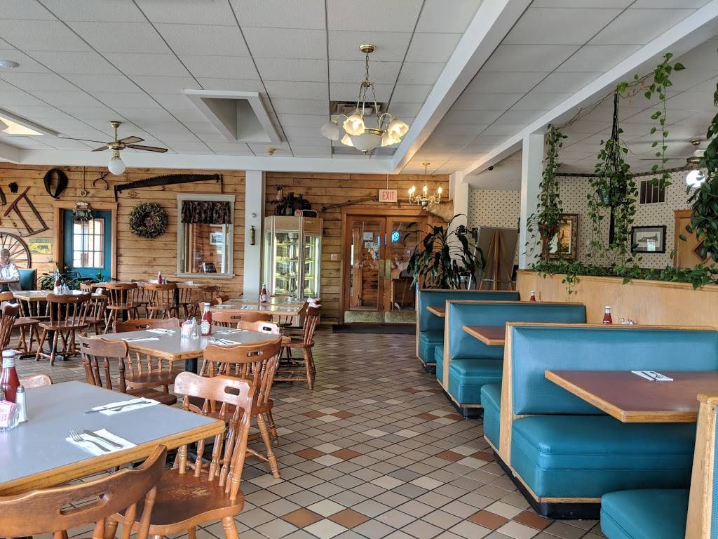 Log Cabin Family Restaurant | restaurant | 2445 W Walworth Rd, Macedon, NY 14502, USA | 3159869224 OR +1 315-986-9224