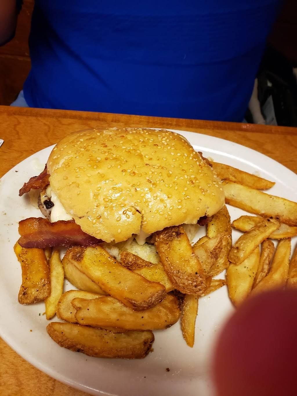 Texas Roadhouse | restaurant | 100 Bradley Drive Northwest, Christiansburg, VA 24073, USA | 5403812900 OR +1 540-381-2900