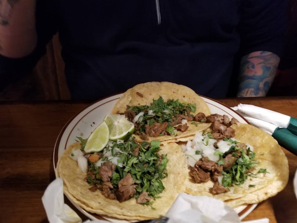 Angelinas Mexican Restaurant | restaurant | 8425 Allen Rd, Allen Park, MI 48101, USA | 3132167181 OR +1 313-216-7181