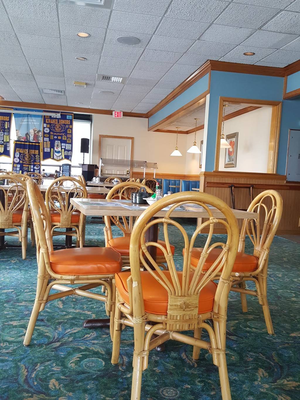 Sandy’s Pancake & Waffle House | restaurant | 2005 Richmond Rd, Williamsburg, VA 23185, USA | 7572293613 OR +1 757-229-3613