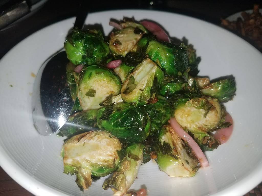 Oak Steakhouse Charlotte | restaurant | 4777 Sharon Rd #125, Charlotte, NC 28210, USA | 7049548900 OR +1 704-954-8900