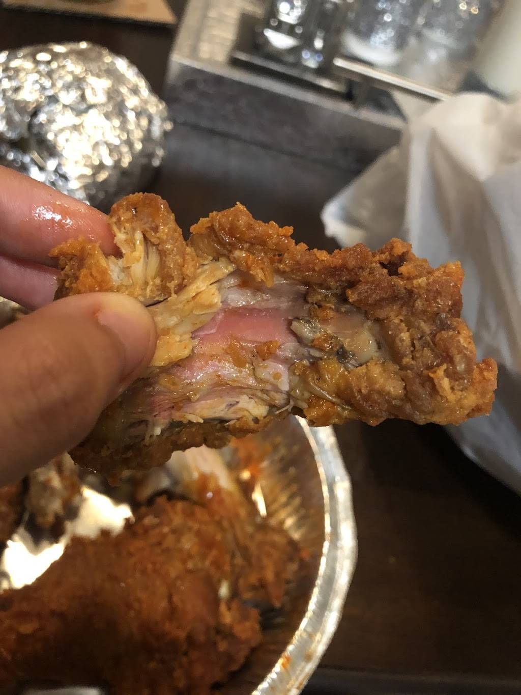 Vidalis Pizza | restaurant | 31-6 21st St, Astoria, NY 11106, USA | 7186062068 OR +1 718-606-2068