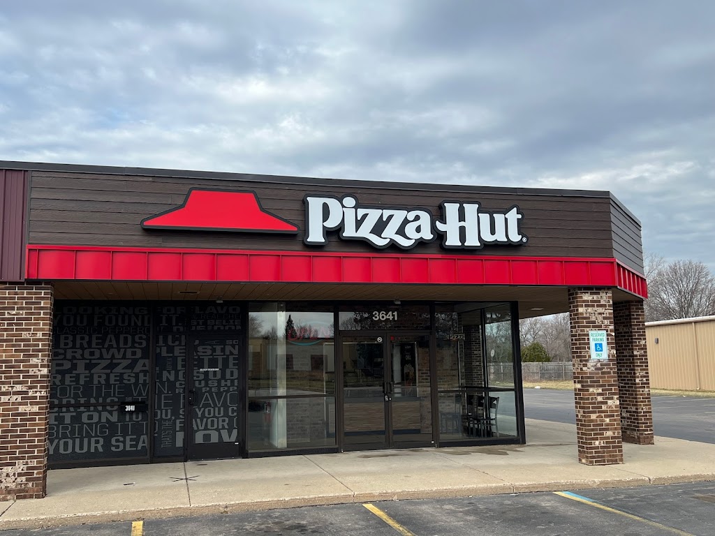 Pizza Hut | meal takeaway | 3641 Byron Center Ave SW, Wyoming, MI 49519, USA | 6162499499 OR +1 616-249-9499