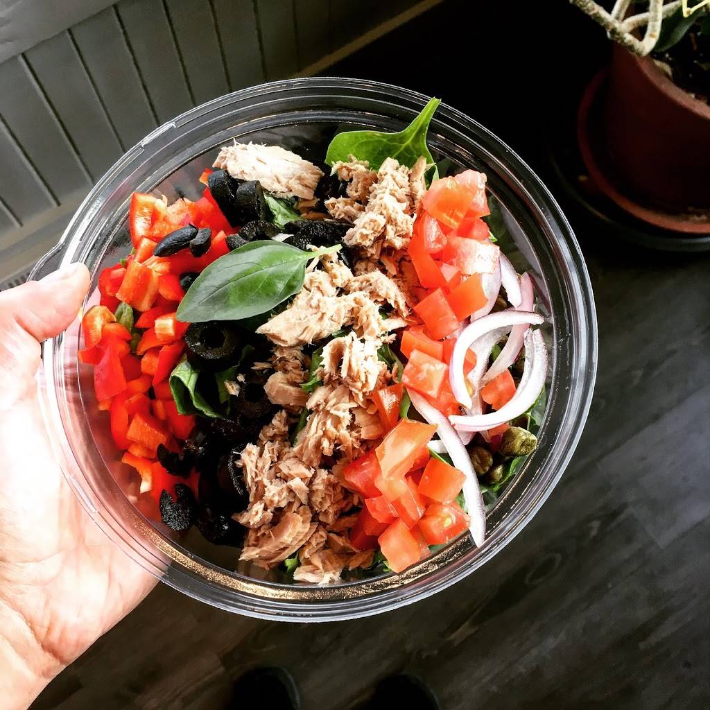 Marmiton service de traiteur Inc (le) | restaurant | 346 Rue Racine, Granby, QC J2G 3B8, Canada | 4503604889 OR +1 450-360-4889