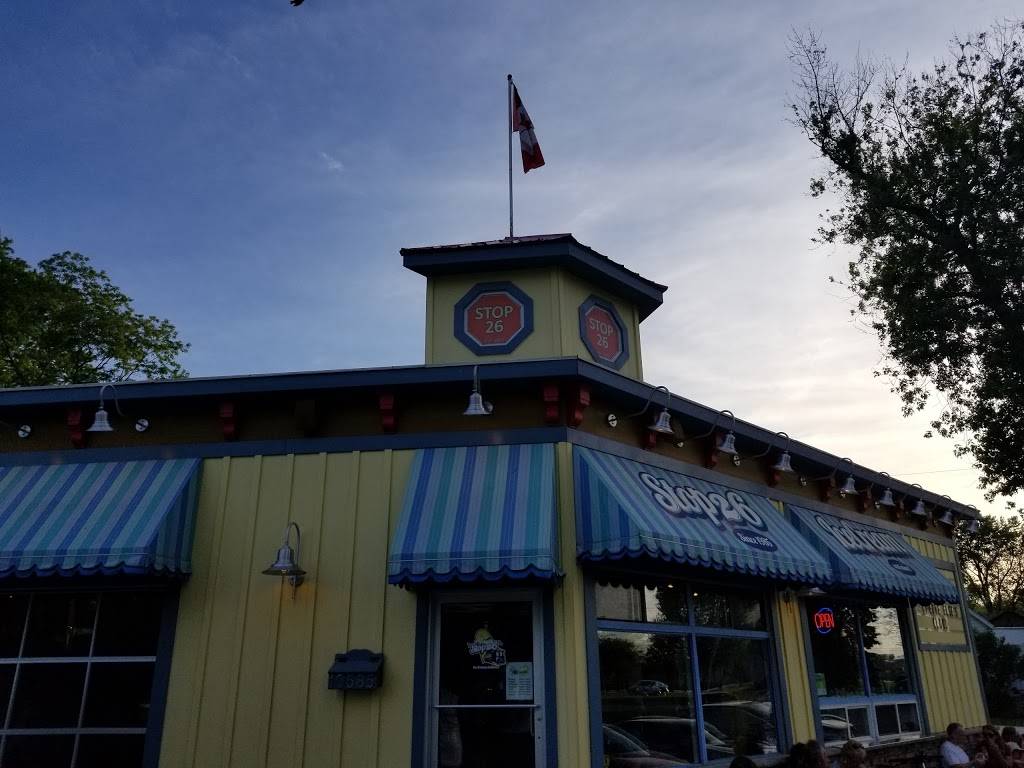 Stop 26 Ice Cream & More | cafe | 10585 Clairview Ave, Windsor, ON N8P 1B3, Canada | 5197351355 OR +1 519-735-1355