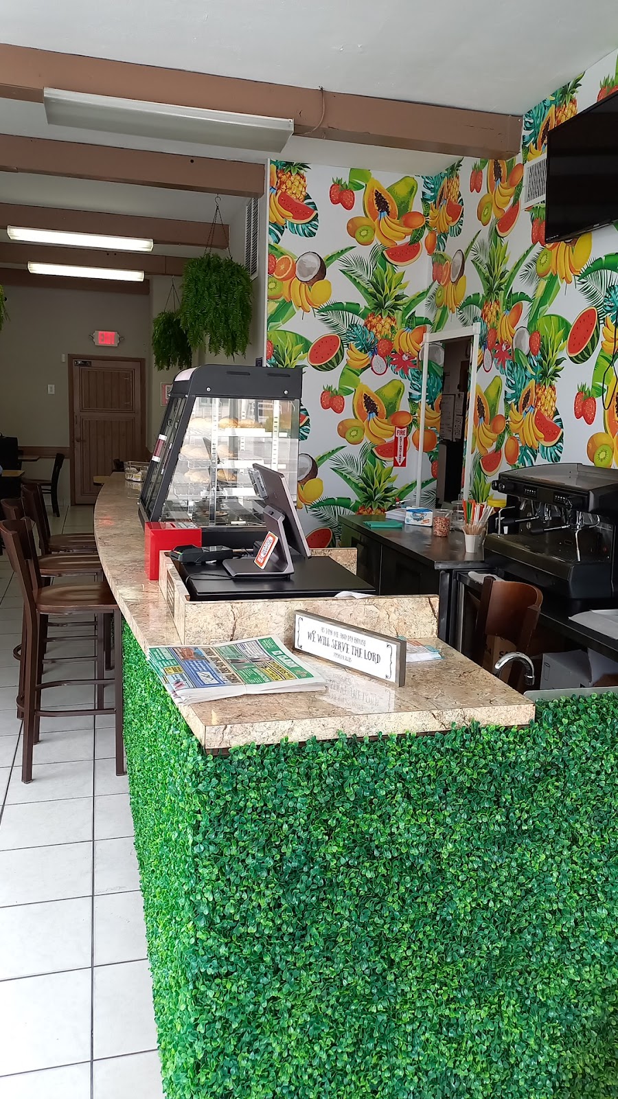 A lo Cubano Tropical | restaurant | 4799 Palm Ave, Hialeah, FL 33012, USA | 3054561255 OR +1 305-456-1255