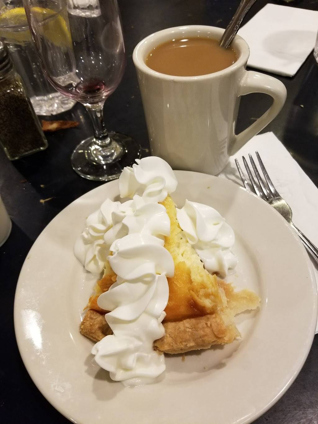 Luigis Pizza | meal delivery | 1615 Avenue U, Brooklyn, NY 11229, USA | 7183829100 OR +1 718-382-9100