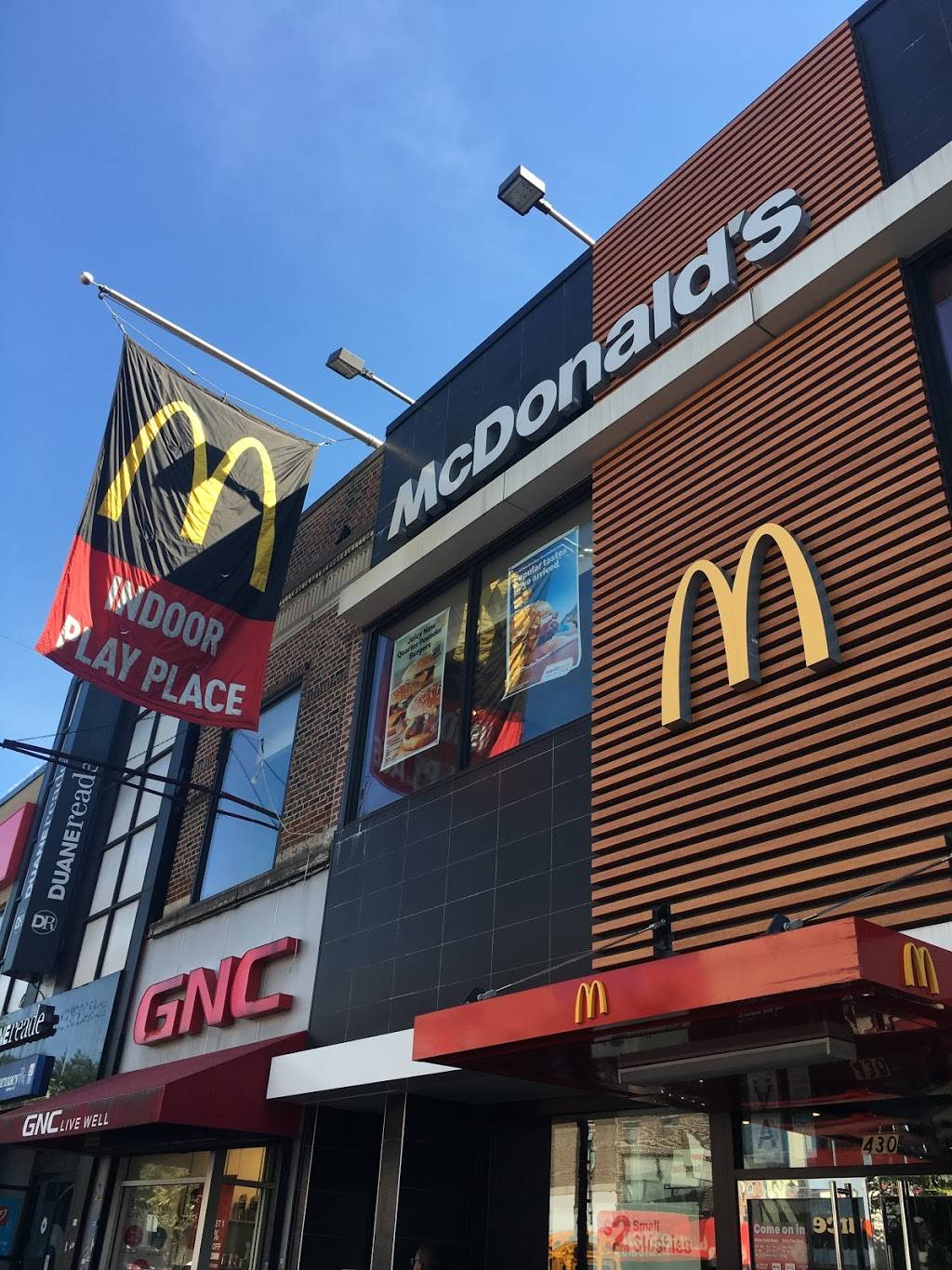 McDonalds | cafe | 430 86th St, Brooklyn, NY 11209, USA | 7182387999 OR +1 718-238-7999