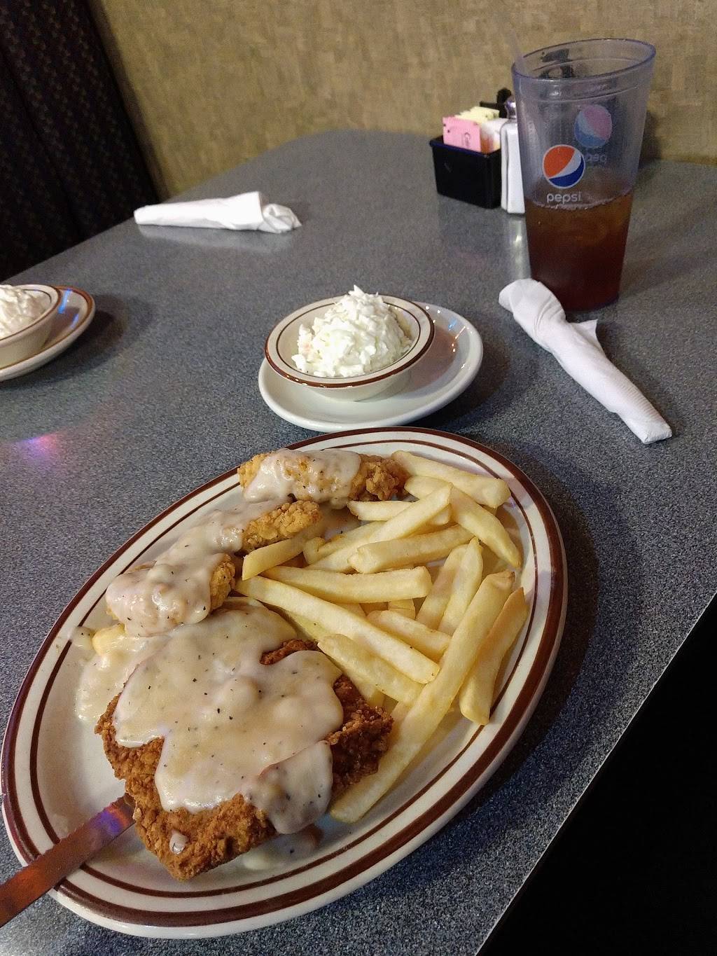 Jerrys Restaurant | restaurant | 240 N Dixie Blvd, Radcliff, KY 40160, USA | 2703514449 OR +1 270-351-4449