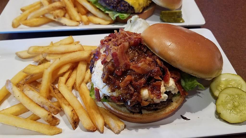 Max & Ermas | restaurant | 2703 N Memorial Dr, Lancaster, OH 43130, USA | 7406521050 OR +1 740-652-1050