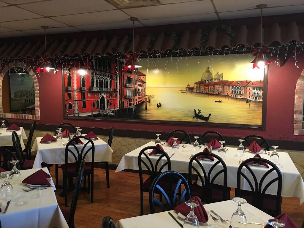 Fratellis | restaurant | 300 S Main St, Conyngham, PA 18219, USA | 5707887870 OR +1 570-788-7870