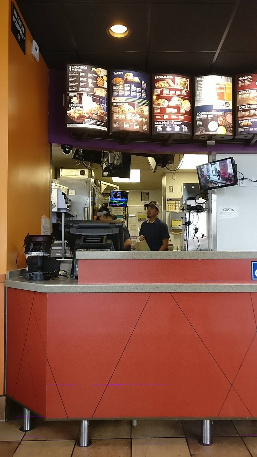 Taco Bell | meal takeaway | 11694 W Magnolia Blvd, North Hollywood, CA 91601, USA | 8187660384 OR +1 818-766-0384