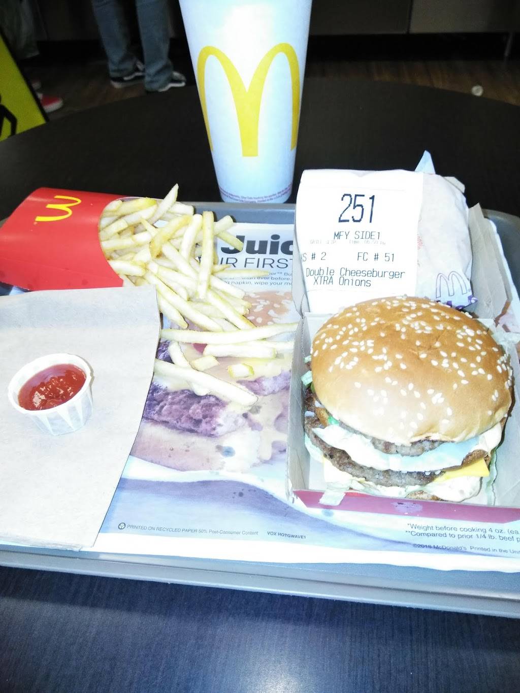 McDonalds | cafe | 1800 N Perris Blvd, Perris, CA 92571, USA | 9516572147 OR +1 951-657-2147