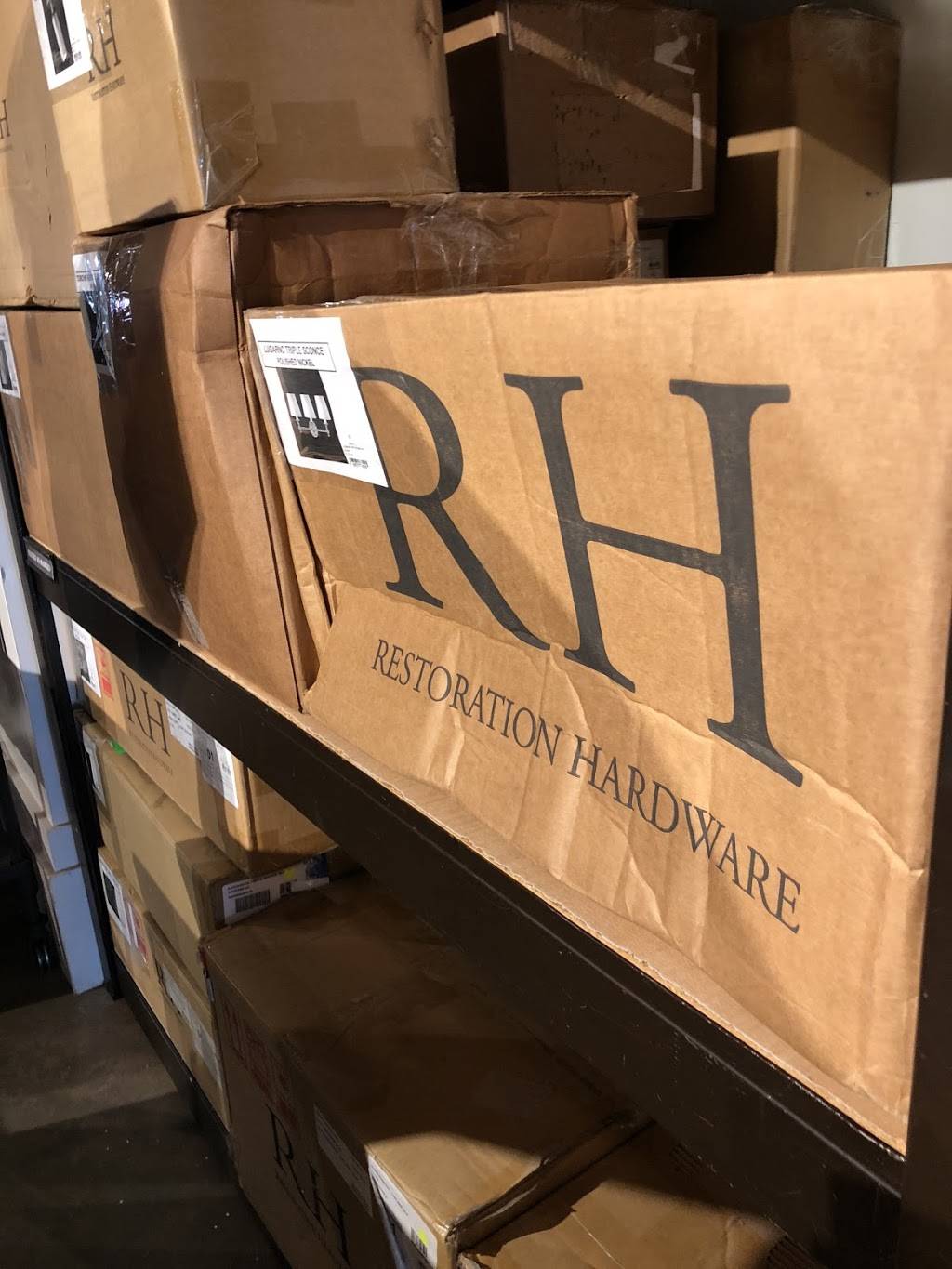 Auntie Annes | cafe | 6530 Trading Square, Haymarket, VA 20169, USA | 7037546240 OR +1 703-754-6240