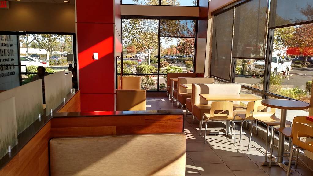 Wendys | restaurant | 7931 E Stockton Blvd, Sacramento, CA 95823, USA | 9166883002 OR +1 916-688-3002