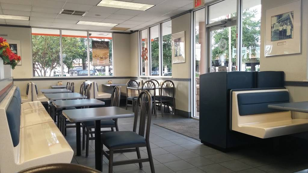 Whataburger | restaurant | 9955 S Main St, Houston, TX 77025, USA | 7136614094 OR +1 713-661-4094