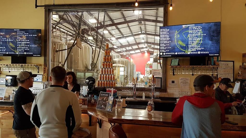 Earth and Stone Wood Fired Pizza | restaurant | 2600 Clinton Ave W, Huntsville, AL 35805, USA | 2564899539 OR +1 256-489-9539