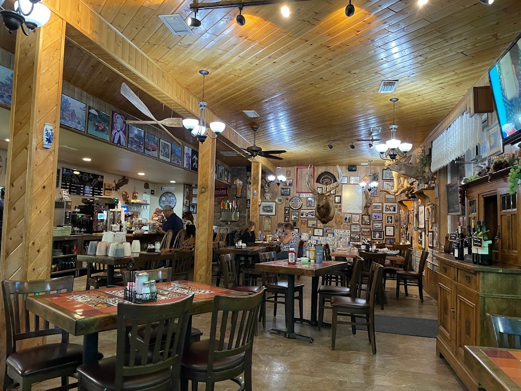 Westside Lilos Cafe | restaurant | 22855 AZ-66, Seligman, AZ 86337, USA | 9284225456 OR +1 928-422-5456