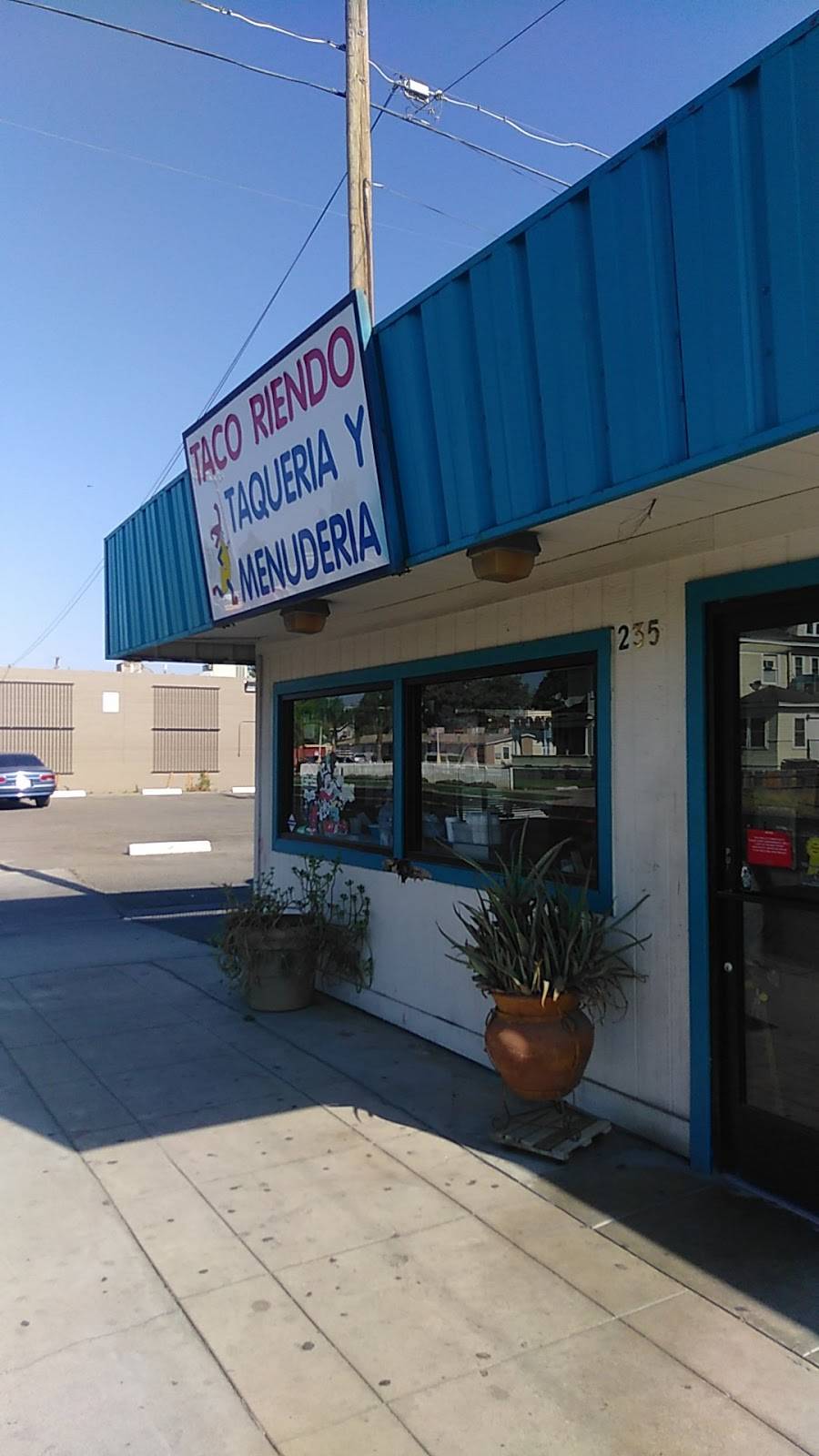 Taco Riendo | restaurant | 235 W Inyo Ave, Tulare, CA 93274, USA | 5596868226 OR +1 559-686-8226