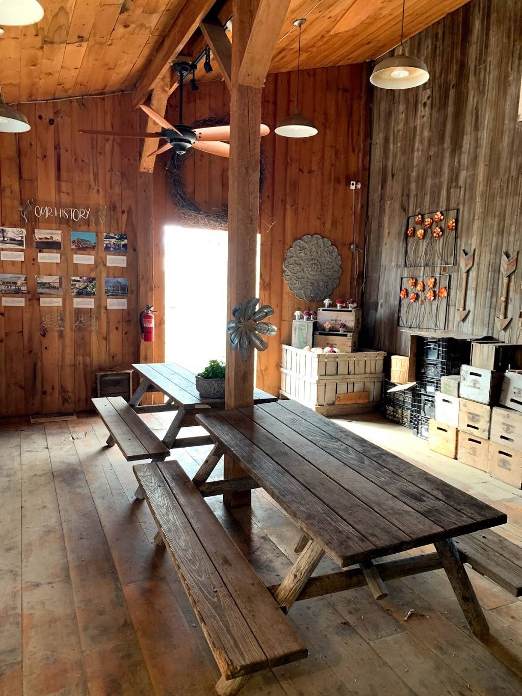 The Farmers Porch at Tangerinis Farm | cafe | 139 Spring St, Millis, MA 02054, USA | 5083765024 OR +1 508-376-5024